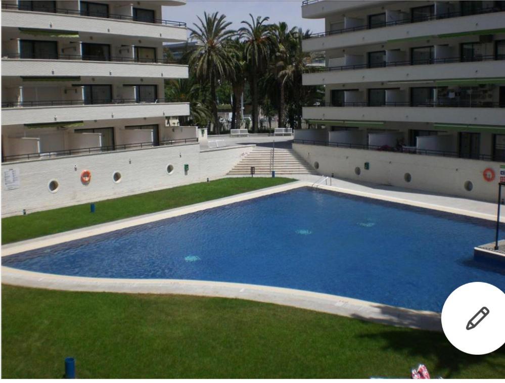 Cerca Del Paseo Y Port Aventura Apartahotel *